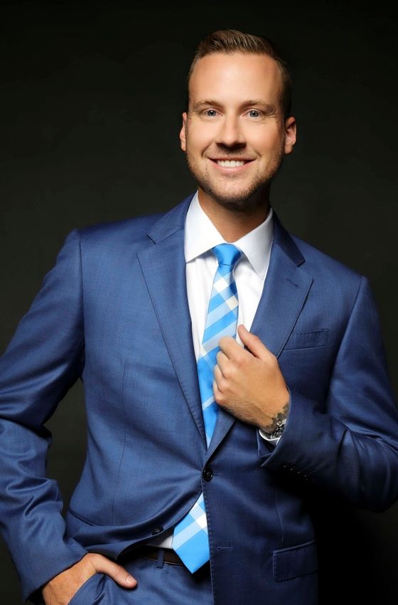 Portrait of Jesse Marinak, Licensed Real Estate Advisor • Founding Member.
